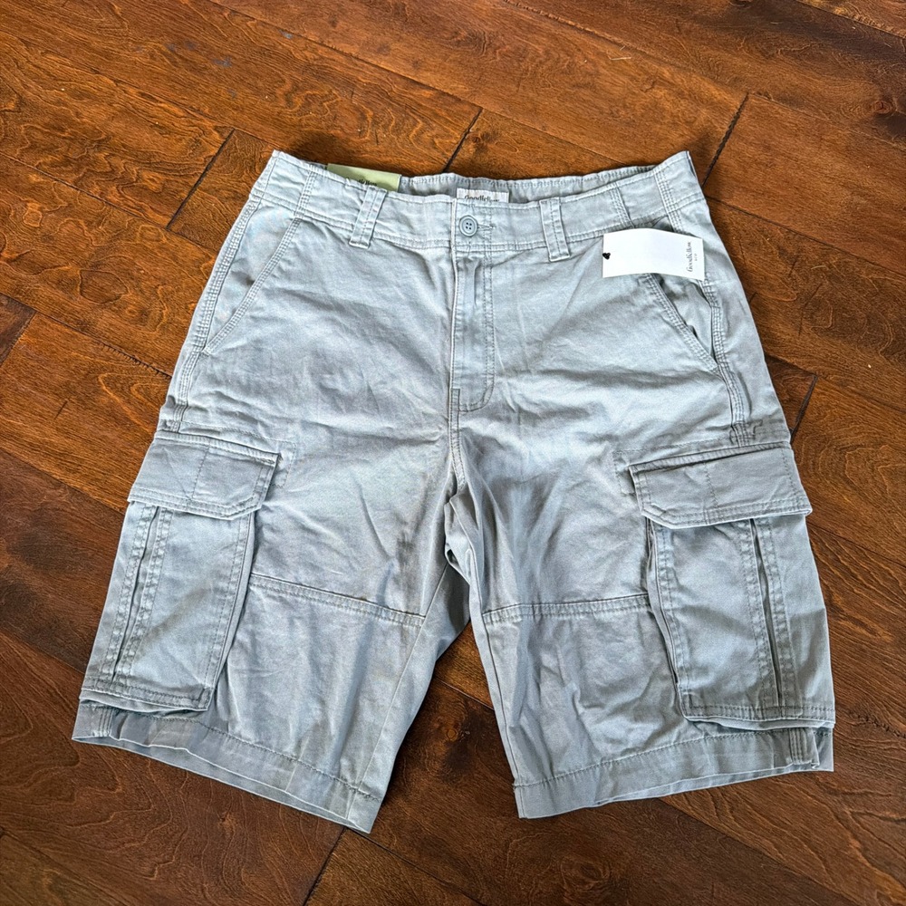 Goodfellow & Co Mens Gray Cargo Shorts Size 32 11" Inseam NWT